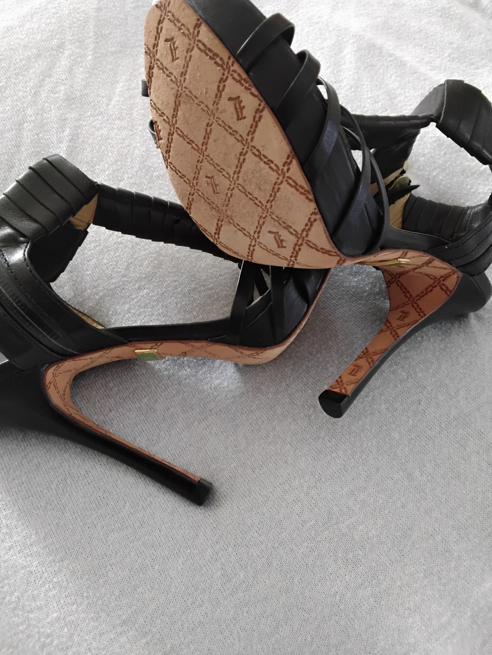 L.A.M.B By Gwen Stefani Strappy Heels Size 8 - Picture 10 of 10